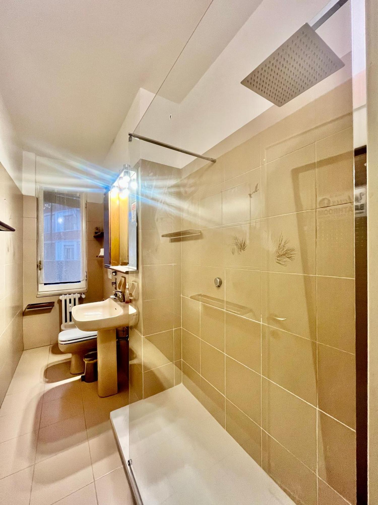 Milano Guest House Екстериор снимка